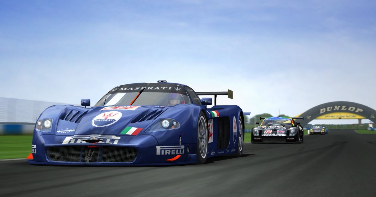 GTR 2 FIA GT Racing Game