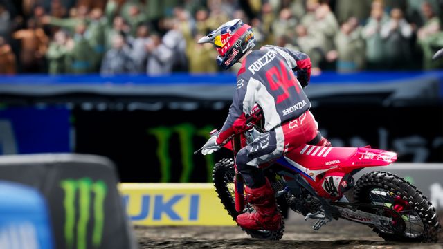 Monster Energy Supercross The Official Videogame 4 — скриншот 8