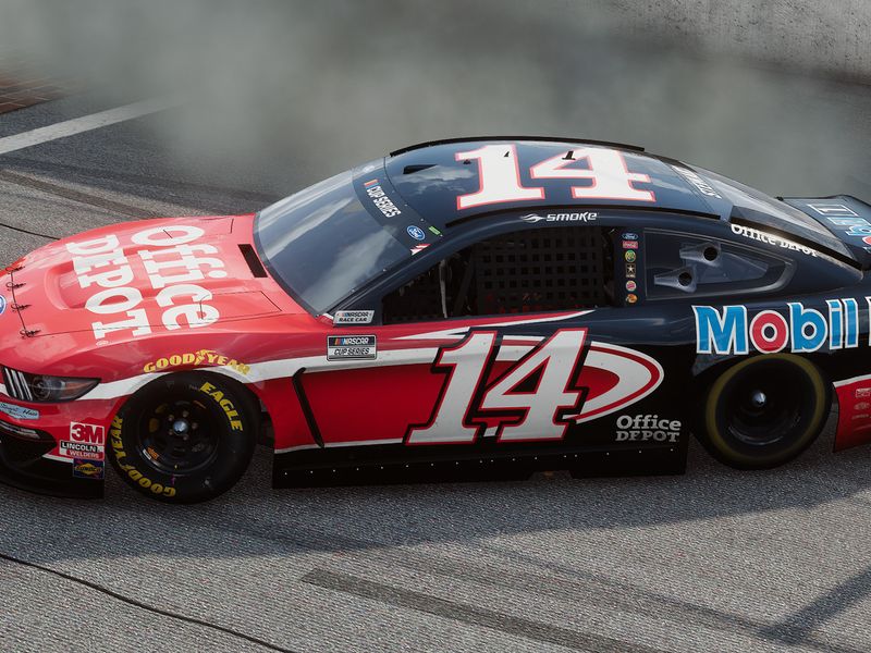 NASCAR Heat 5 — скриншот 1