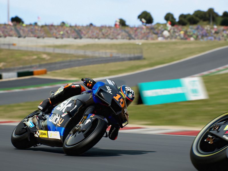 MotoGP 21 — скриншот 1