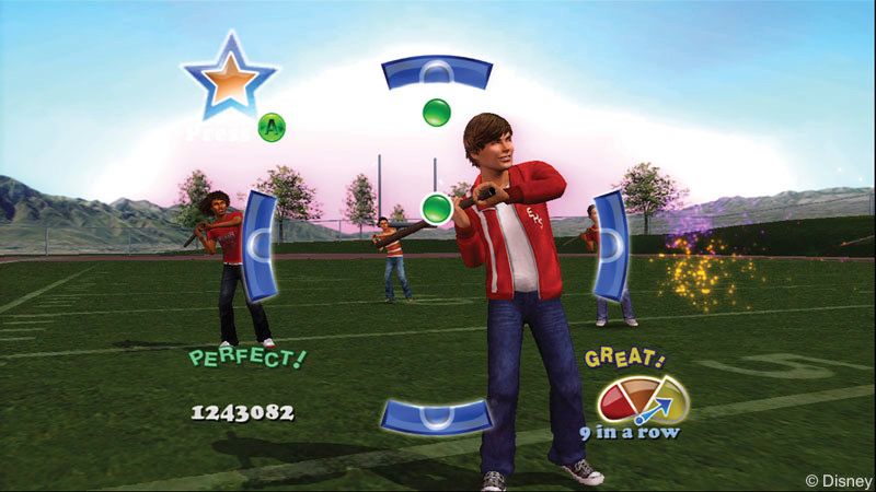 Disney High School Musical 3 Senior Year Dance — скриншот 1