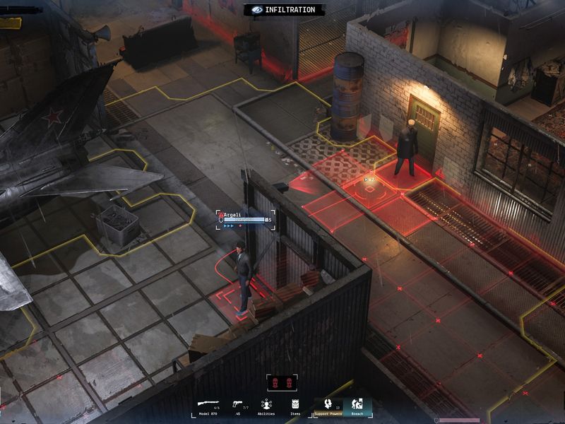 Phantom Doctrine — скриншот 1