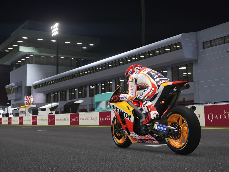 MotoGP 17 — скриншот 1