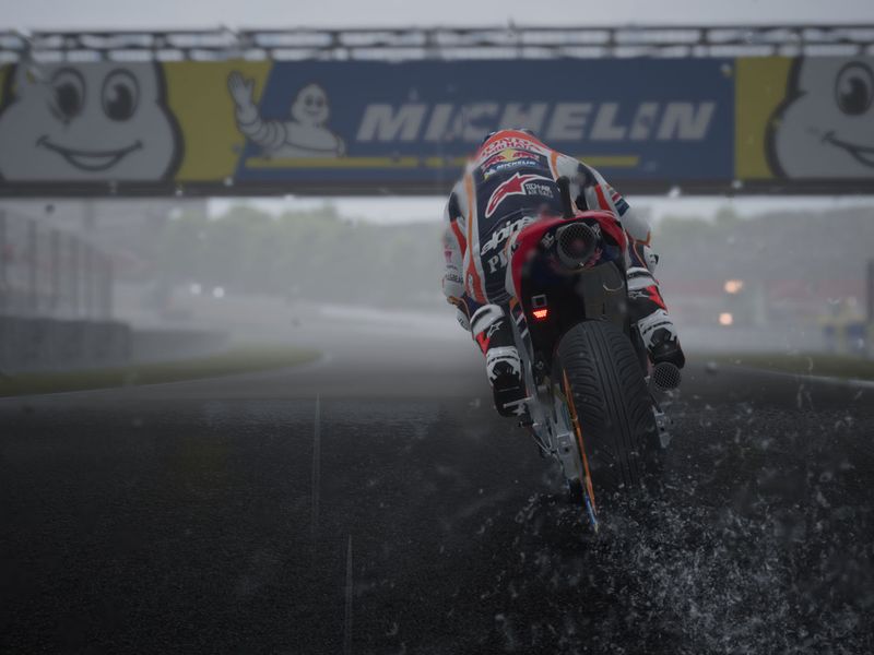 MotoGP 18 — скриншот 5