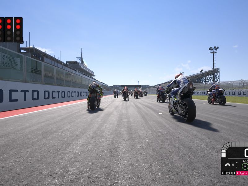 MotoGP 19 — скриншот 1